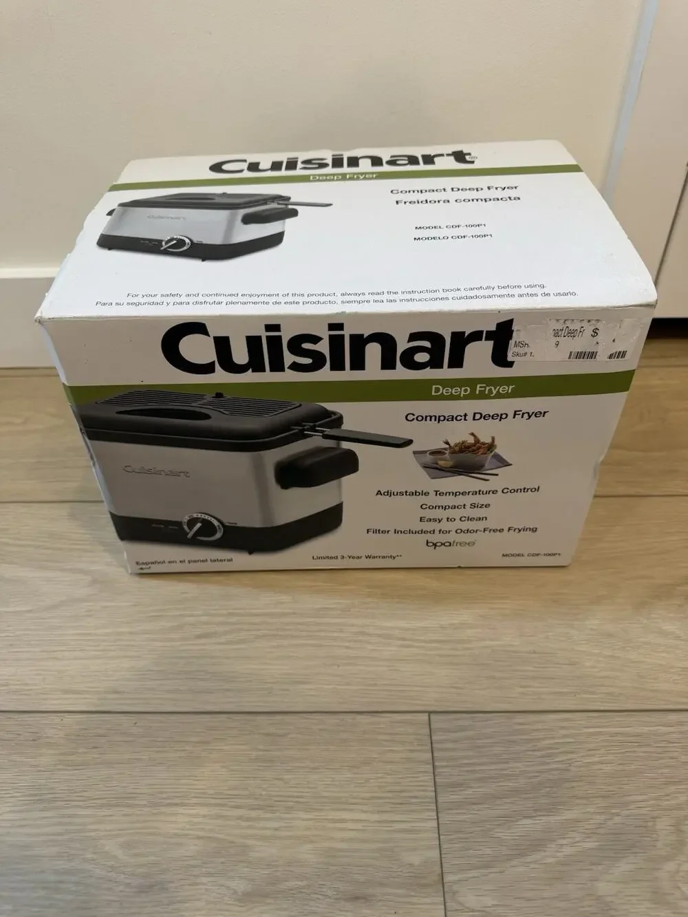 Cuisinart CDF-100 Compact 1.1-Liter Deep Fryer, Brushed Stainless Steel New